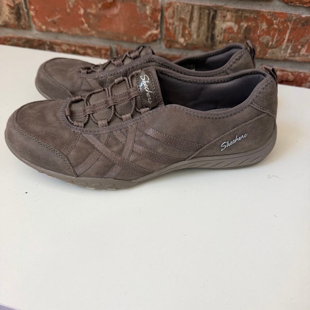 Skechers Breathe Easy Days End Brown Air Cooled Size 8 Wide Fit